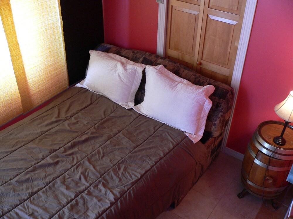 Bed and Breakfast L'Oasis Du Pirate Леви Экстерьер фото